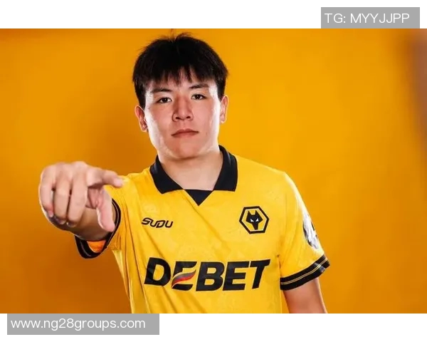 戴伟浚寄语徐彬希望他在竞争激烈的舞台上展现自我价值与潜力 戴伟浚寄语徐彬希望他在竞争激烈的舞台上展现自我价值与潜力