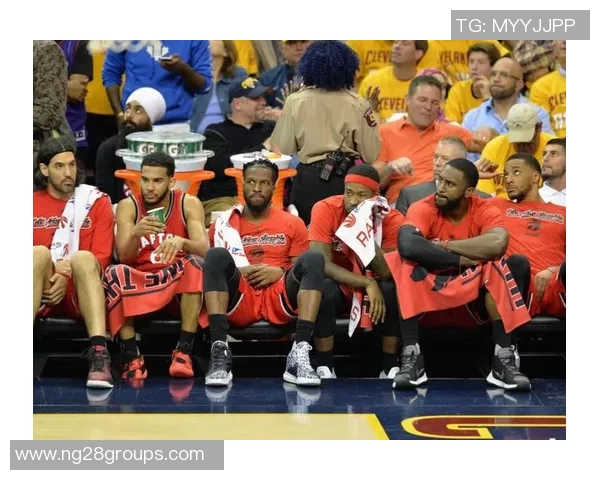 鲍威尔阐述拉松与德罗赞冲突背后的态度共鸣与思考 鲍威尔阐述拉松与德罗赞冲突背后的态度共鸣与思考