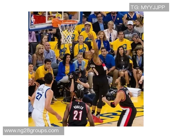 库里对阵开拓者罚球次数激增显示规则调整带来的利好影响